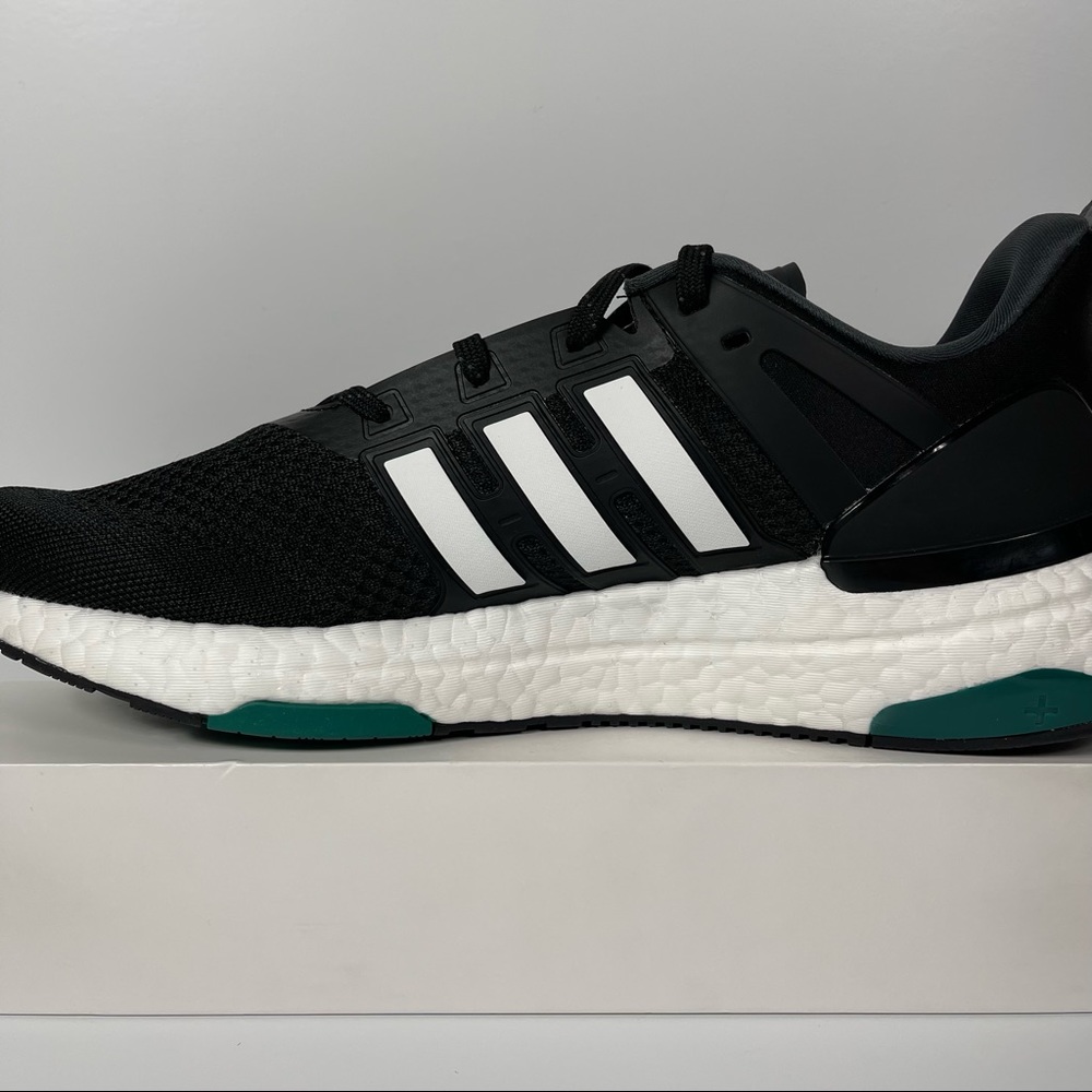 ADIDAS EQUIPMENT PLUS BLACK WHITE GREEN MENS RUNNING SHOES SIZE 10 BOOST NEW - Picture 8 of 10